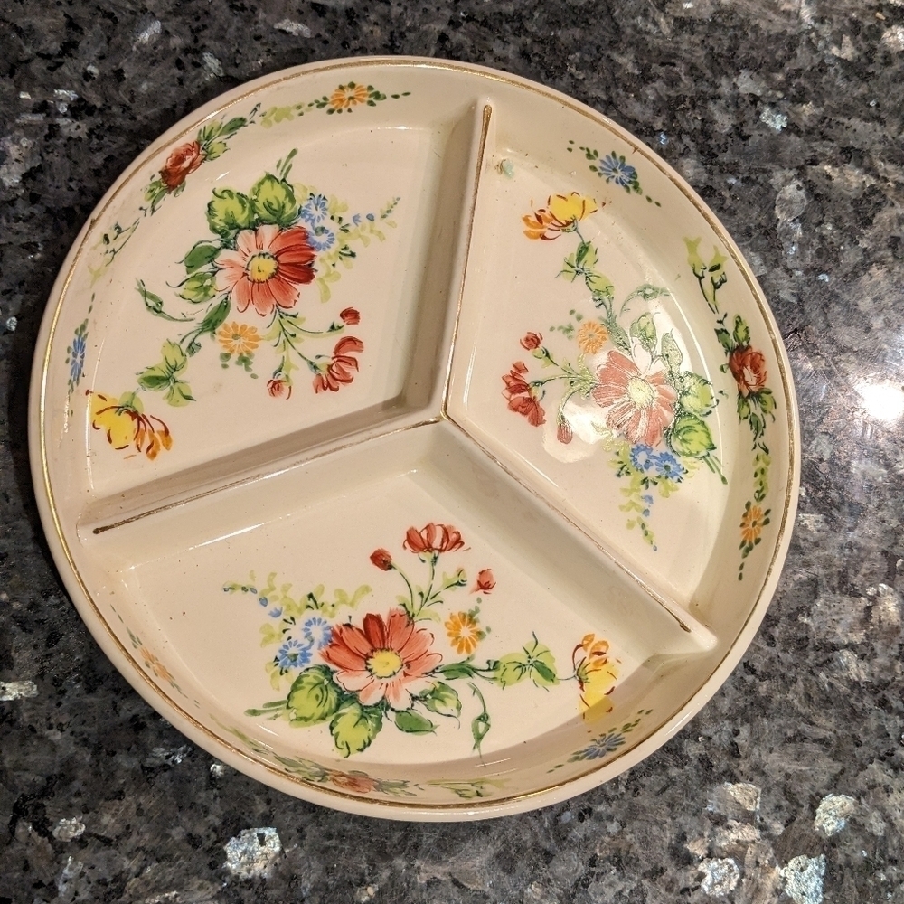 Antique Japanese Moriyama Mori-Machi Hand Painted Divided Dish